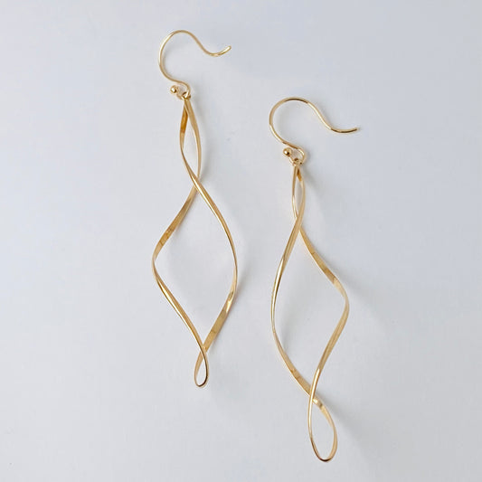 K10イエローゴールド地金ピアス