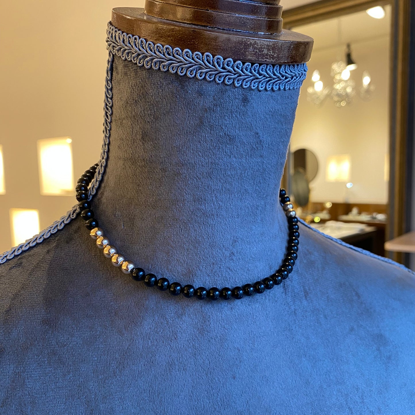 SVジェット･ヘマタイトチョーカーネックレス