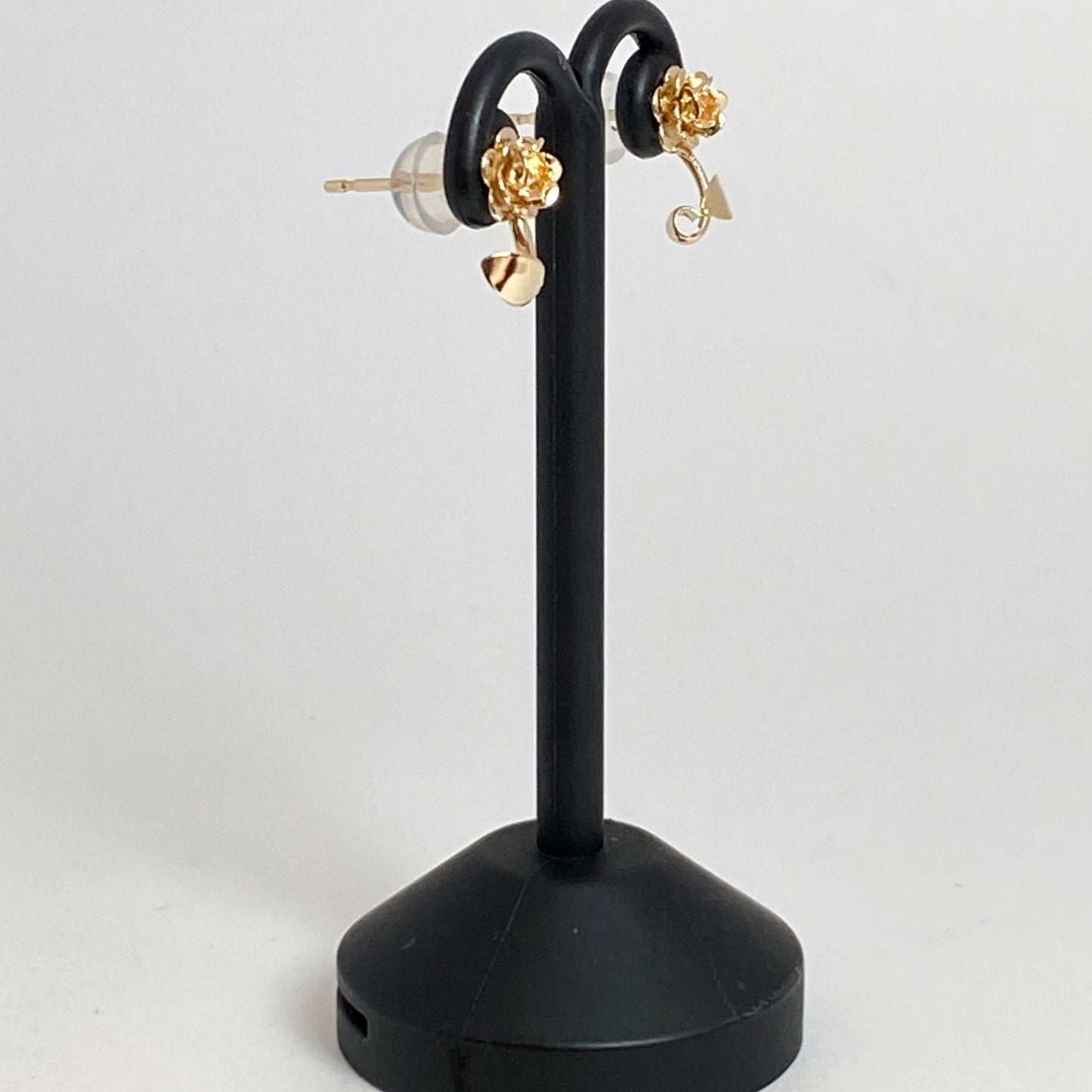 K10イエローゴールド お花地金ピアス