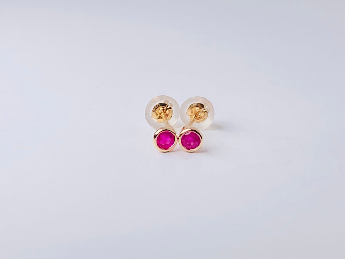 K10イエローゴールド ルビーピアス